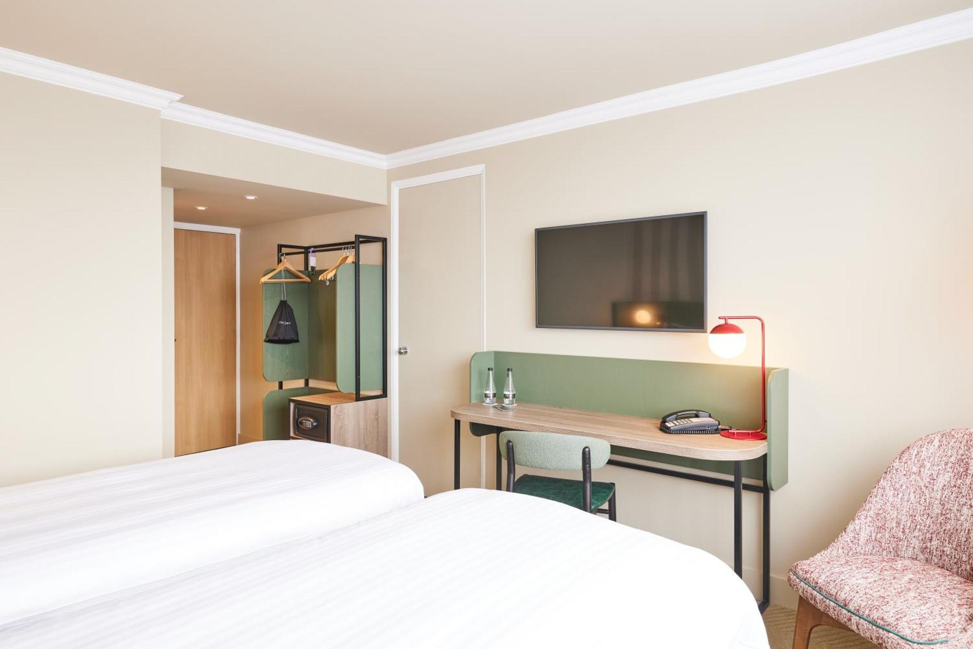 Mercure Northampton Exterior photo